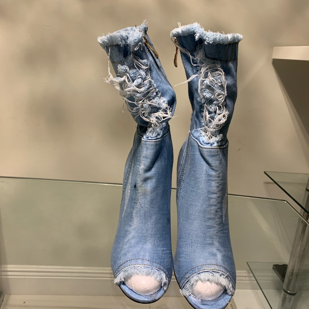Booties - Picture 5 of 7